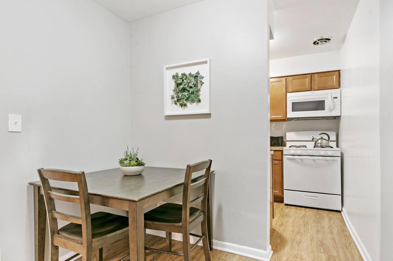Stunning 1Br Apartment At Center Of Lakeview - Oakdale 211 Chicago Zewnętrze zdjęcie